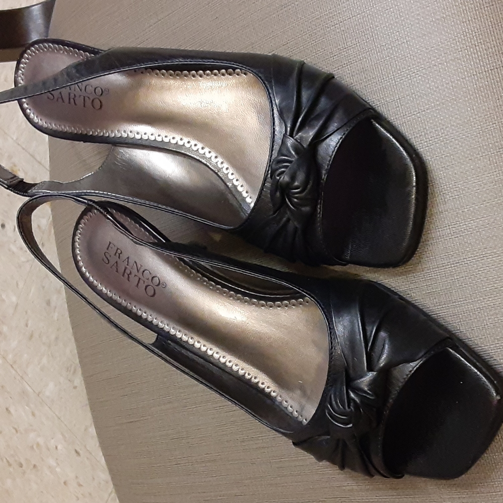 Franco Sarto Open Toe Sandal 🐚